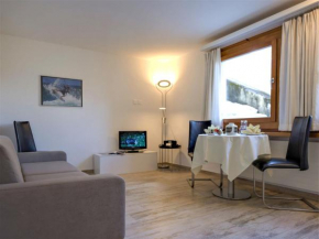 Apartment Chesa Munteratsch 311